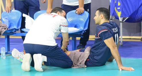 انتهى مشواره بالبطولة الإفريقية.. إصابة أحمد يوسف لاعب طائرة مصر بتمزق في عضلة السمانة